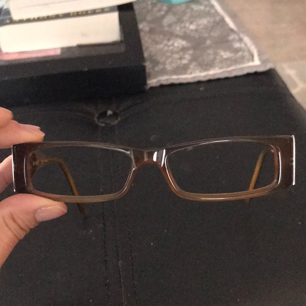 Vogue Frames - image 1